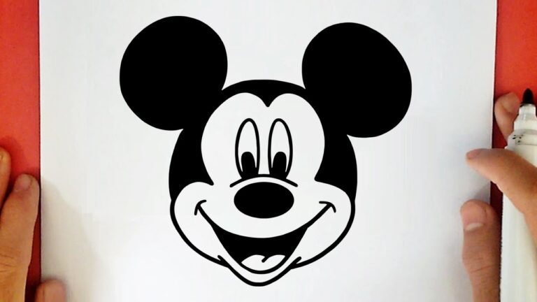 HOW TO DRAW MICKEY MOUSE