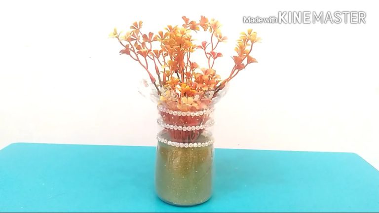 how to make best use of waste plastic bottle